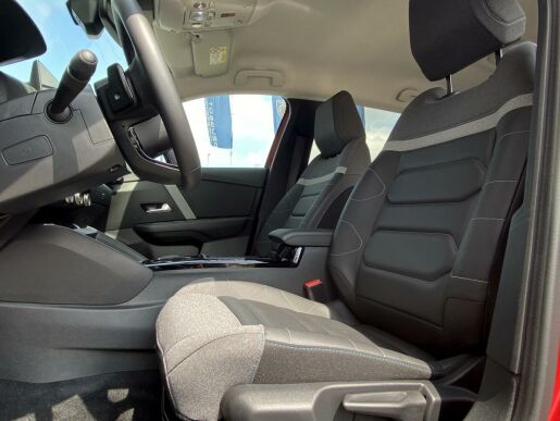 Citroën C4 X SHINE 1.2 PureTech 96kW AT8