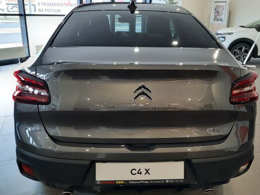 Citroën C4 X 1.2 PureTech 130 S&S EAT8 SHINE 