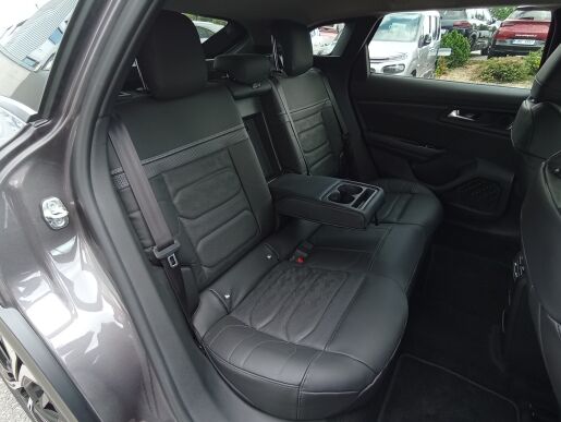 Citroën C5 X 1.6 PureTech 180 S&S EAT8 SHINE