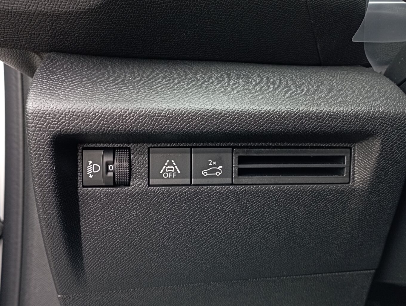 Foto vozidla Citroën C4 X 6