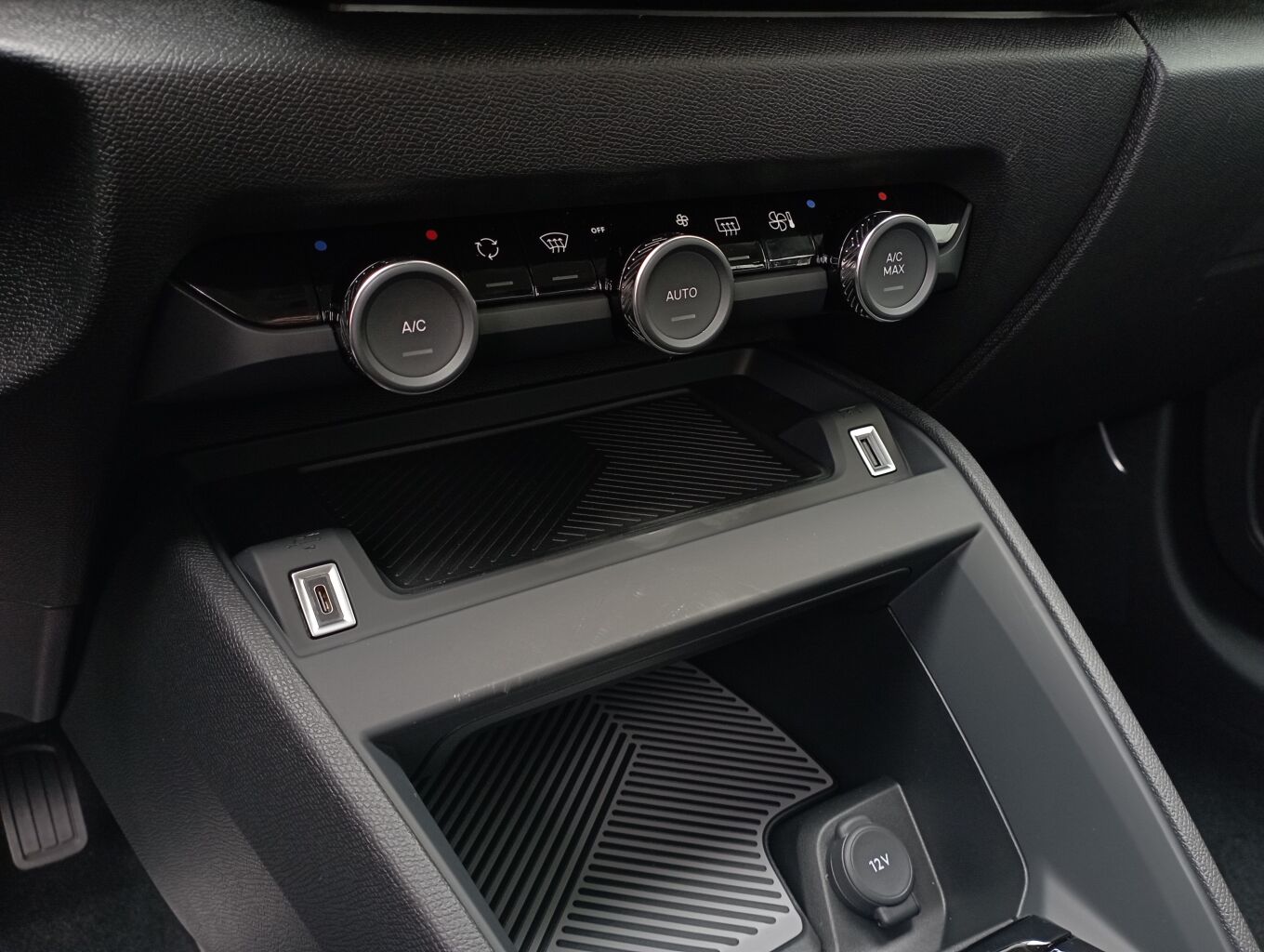 Foto vozidla Citroën C4 X 15