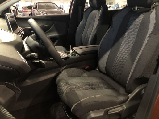 Peugeot 5008 ACTIVE PACK 1.2 PureTech 130 S&S MAN6 - 5877