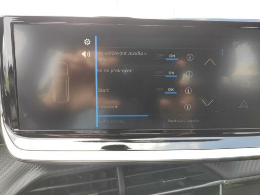 Peugeot 2008 ACTIVE 1.2 100k MAN6
