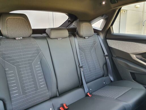 Peugeot 3008 ALLURE Hybrid 136 e-DCS6