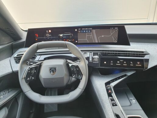 Peugeot 3008 ALLURE Hybrid 136 e-DCS6