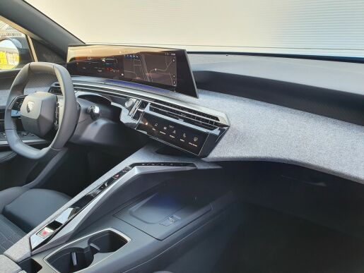 Peugeot 3008 ALLURE Hybrid 136 e-DCS6
