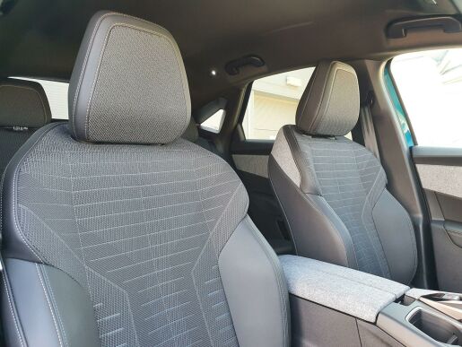 Peugeot 3008 ALLURE Hybrid 136 e-DCS6