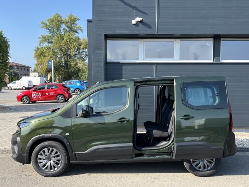 Peugeot Rifter ALLURE BlueHDi 130 S&S EAT8 s homologací N1                              