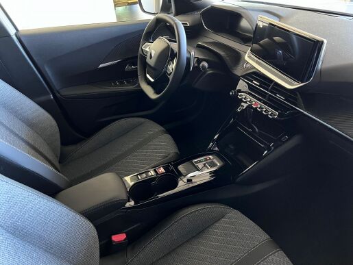 Peugeot 2008 ALLURE PureTech 130 S&S EAT8