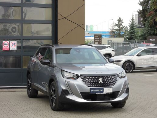 Peugeot 2008 ALLURE+ 1.2 PureTech 96kW AT8