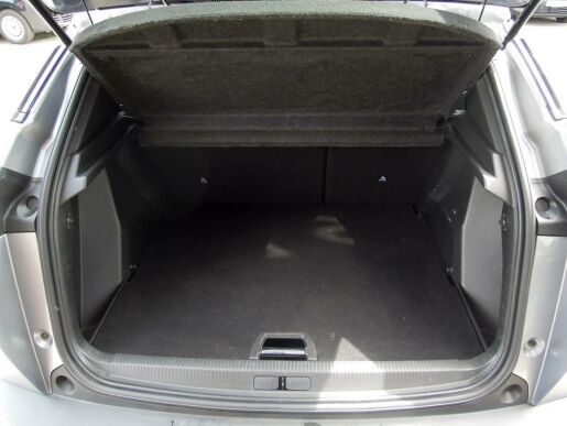 Peugeot 2008 ALLURE+ 1.2 PureTech 96kW AT8