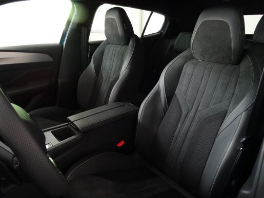 Peugeot 408 GT Hybrid 136 e-DCS6
