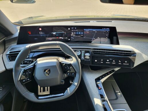 Peugeot 3008 GT Hybrid 136 e-DCS6 - 0739