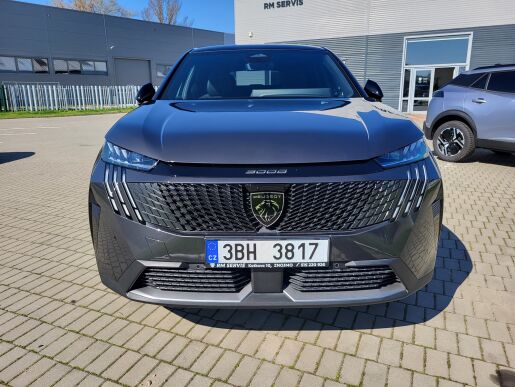 Peugeot 3008 GT Hybrid 136 e-DCS6 - 0739