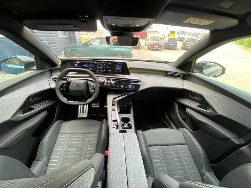 Peugeot 3008 GT Hybrid 136 e-DCS6 - 4890