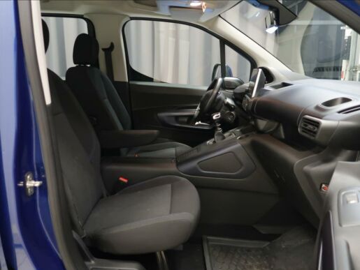 Peugeot Rifter 1,2 i ALLURE  PureTech 110