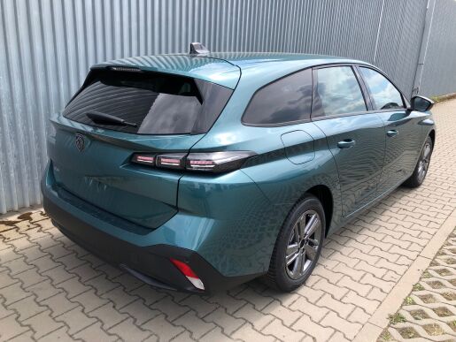 Peugeot 308 SW ACTIVE Hybrid 136 e-DCS6 - 8790