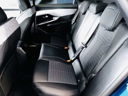 Peugeot 3008 GT Hybrid 145 e-DCS6