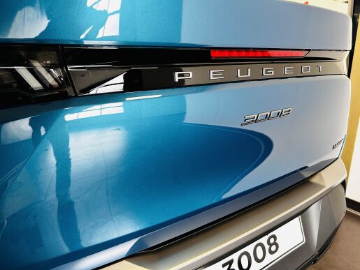 Peugeot 3008 GT Hybrid 145 e-DCS6