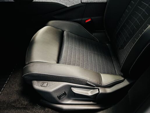 Peugeot 3008 GT Hybrid 145 e-DCS6