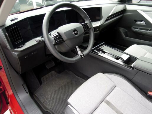 Opel Astra ELEGANCE 1,6 PHEV 130kW AT8
