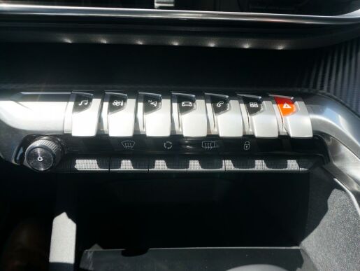 Peugeot 5008 Active 1.5 BlueHDi 130k MAN 6