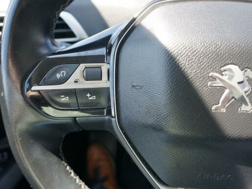 Peugeot 5008 Active 1.5 BlueHDi 130k MAN 6
