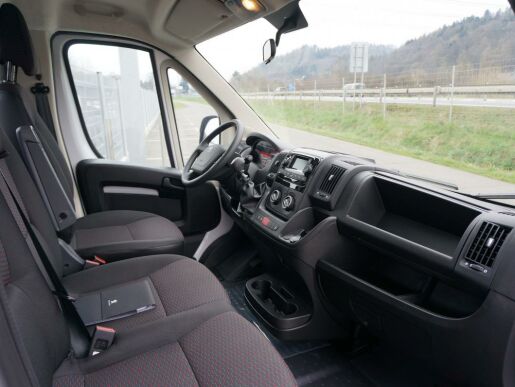 Peugeot Boxer Valník kabina 4350 L4 165k