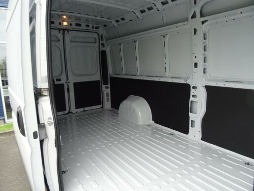 Peugeot Boxer Furgon 4350 L4H2 BlueHDi 165k