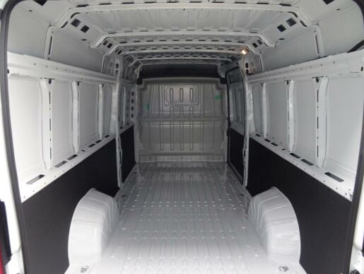 Peugeot Boxer Furgon 4350 L4H2 BlueHDi 165k