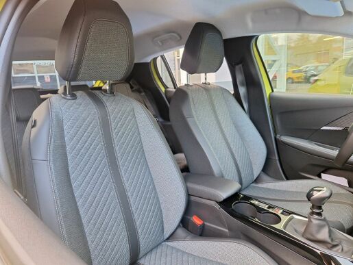 Peugeot 208 ALLURE 1.2 PT 100K MAN6