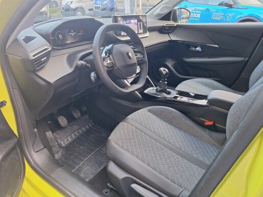 Peugeot 208 ALLURE 1.2 PT 100K MAN6