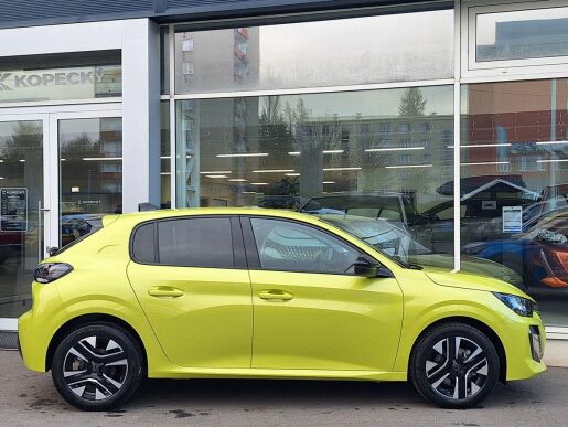 Peugeot 208 ALLURE 1.2 PT 100K MAN6