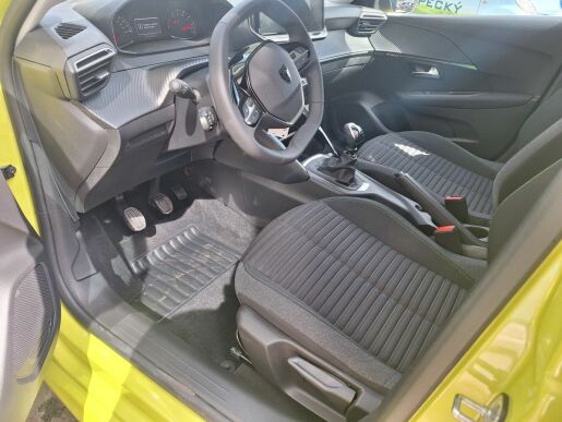 Peugeot 208 STYLE 1.2 PT 100K MAN6