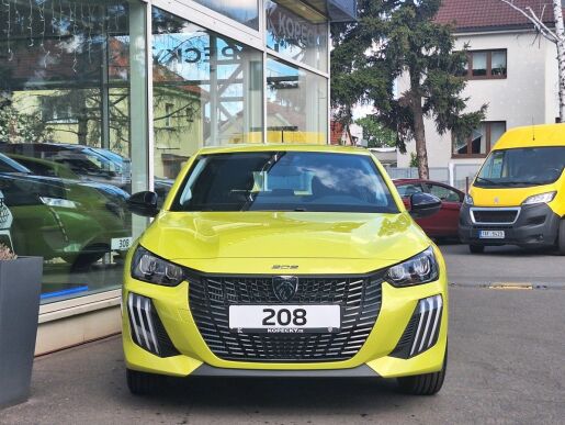 Peugeot 208 STYLE 1.2 PT 100K MAN6