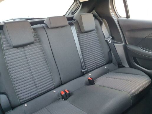 Peugeot 208 208 ACTIVE Hybrid 100 e-DCS6
