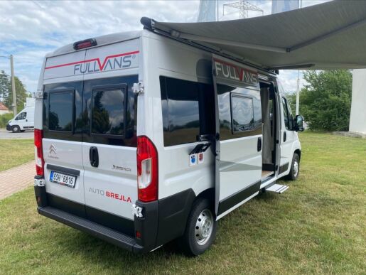 Citroën Jumper 2,2 JUMPER FURGON 35 L3H2 BlueHDi 140 S&S MAN6  obytný automobil