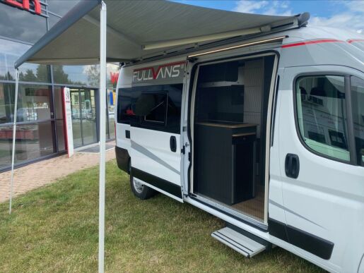 Citroën Jumper 2,2 JUMPER FURGON 35 L3H2 BlueHDi 140 S&S MAN6  obytný automobil