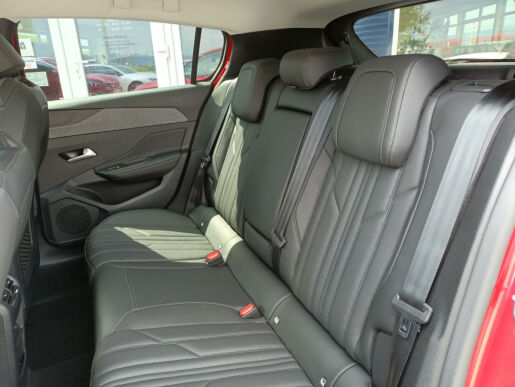 Peugeot 308 1,2 ALLURE 1.2 PureTech 130k MAN6