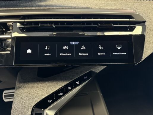 Peugeot 3008 GT Hybrid 136 e-DCS6