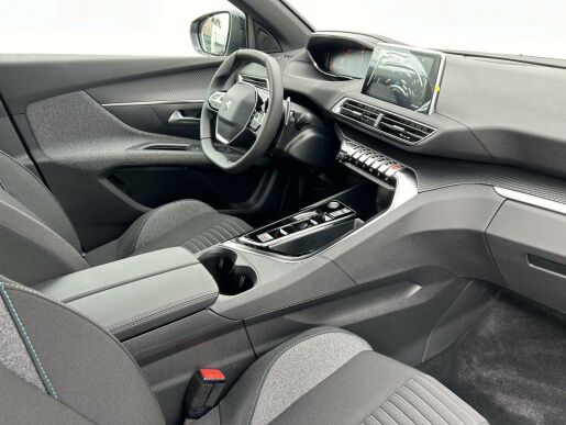 Peugeot 5008 Active Pack 1.5 BlueHDi EAT8