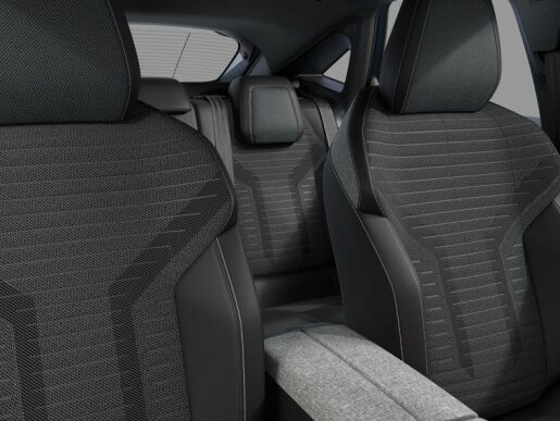 Peugeot 3008 ALLURE Hybrid 136 e-DCS6