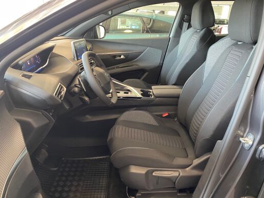 Peugeot 5008 ACTIVE PACK BlueHDi 130 EAT8 - 1975