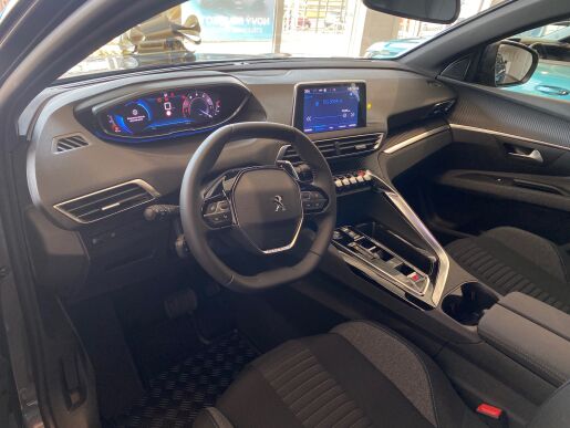 Peugeot 5008 ACTIVE PACK BlueHDi 130 EAT8 - 1975