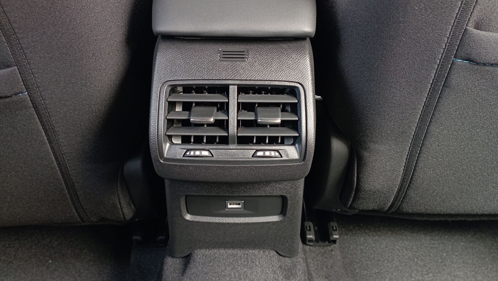 Foto vozidla Citroën C4 13