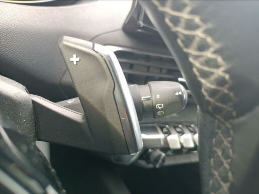 Peugeot 5008 Allure Pack 1.5BHDi 130k EAT8