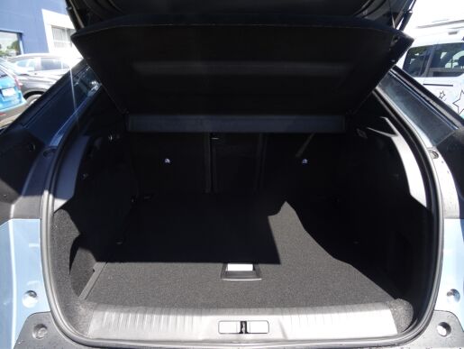 Peugeot 3008 ALLURE Hybrid 136 e-DCS6