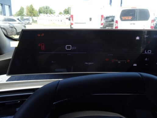 Peugeot 3008 ALLURE Hybrid 136 e-DCS6