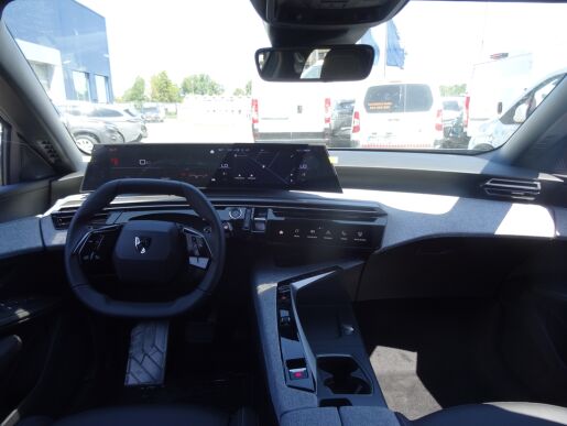 Peugeot 3008 ALLURE Hybrid 136 e-DCS6