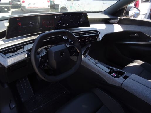 Peugeot 3008 ALLURE Hybrid 136 e-DCS6